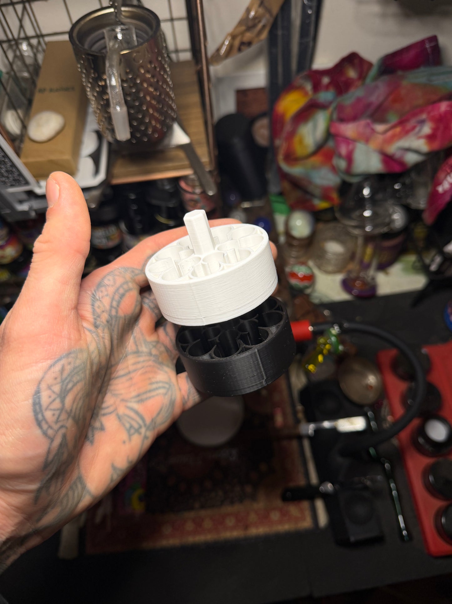 Glass tip dunk station